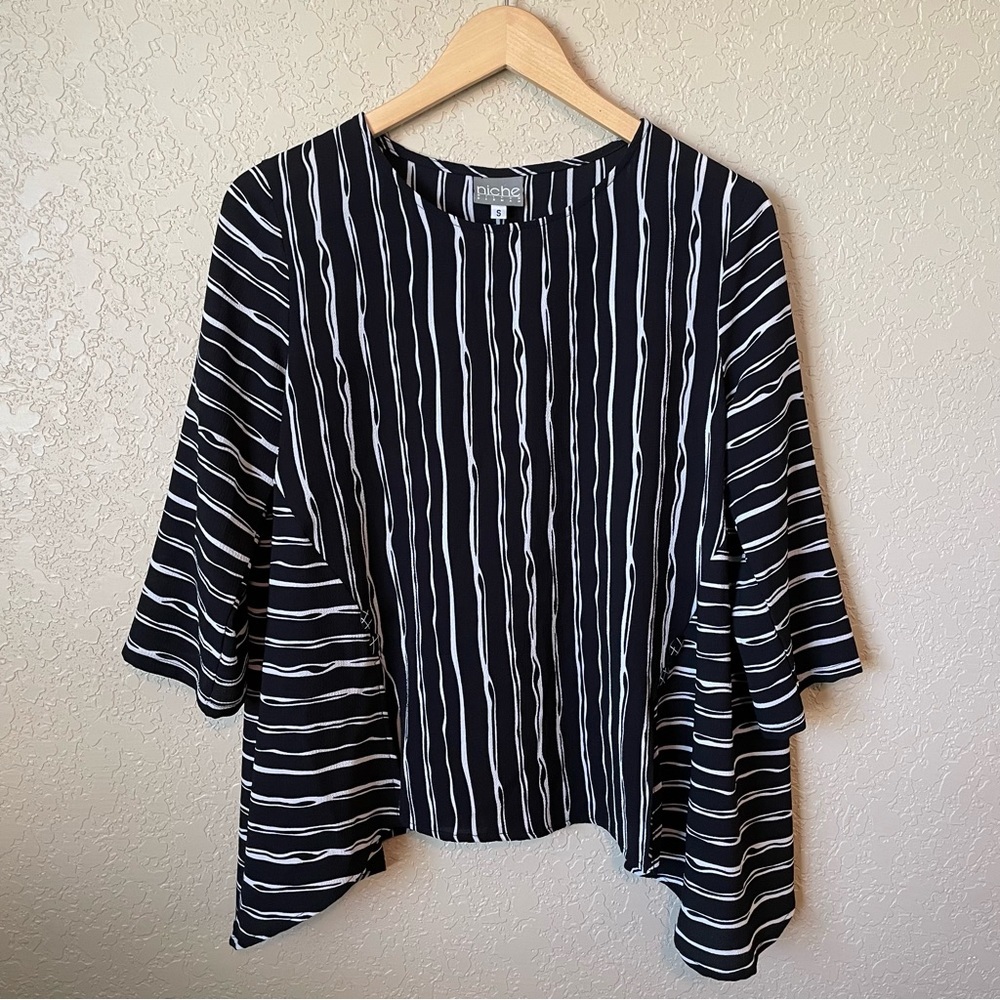 Niche Like New Blouse - Picture 1 of 6